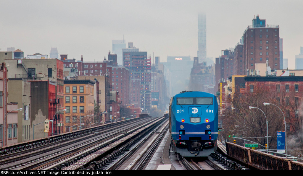 Harlem 125th St